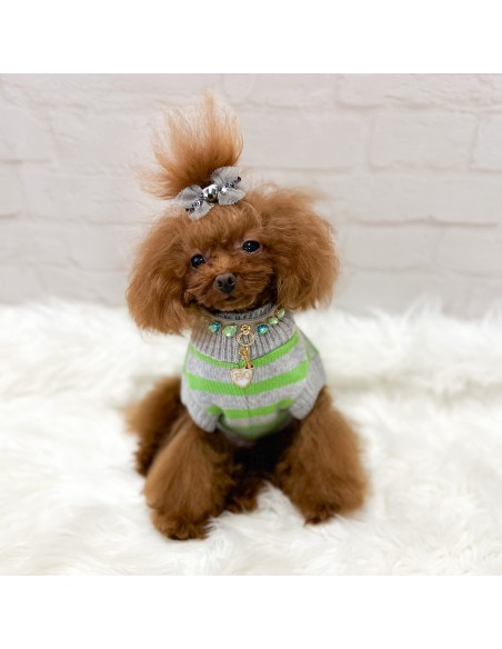 Stylish Green Collar