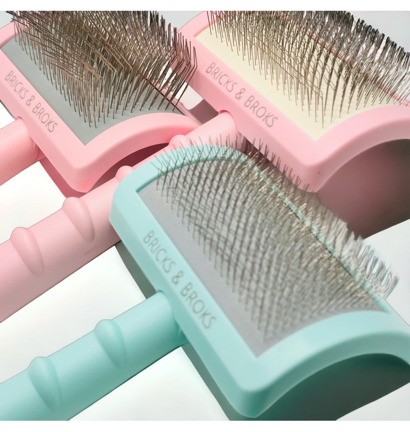 Luxury Professional Curved Brush