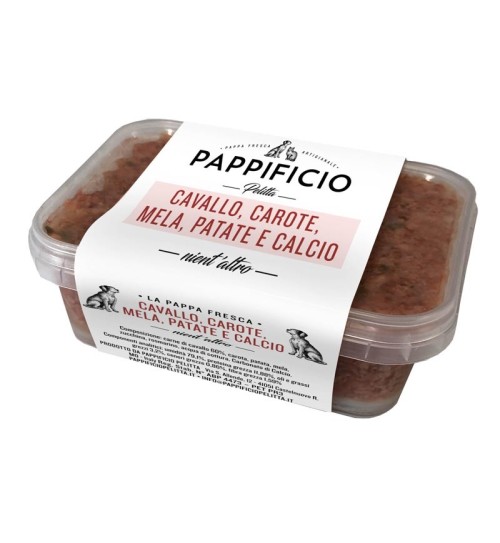 CAVALLO-CAROTA-MELA-PATATA E CALCIO